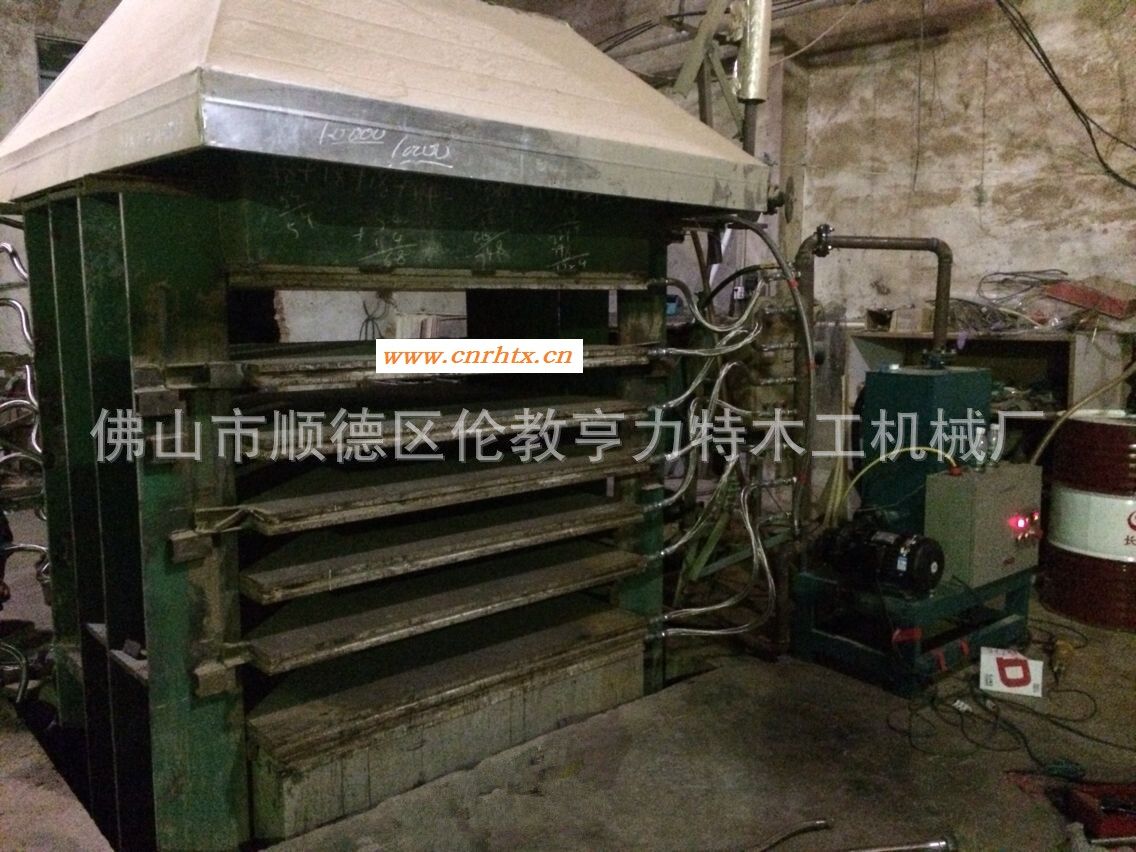 亨力特热压机改装案例实拍 烧锅炉蒸汽加热改成电加热导热油传热压机