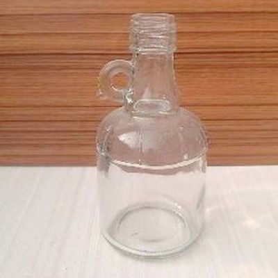 徐州玻璃瓶罐生产厂家直供高白料玻璃橄榄油瓶配套盖子